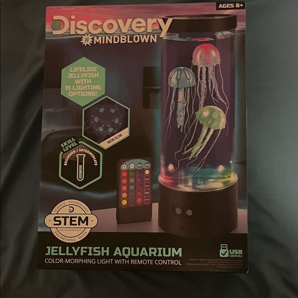 Discovery Mindblown LED Jellyfish Tank